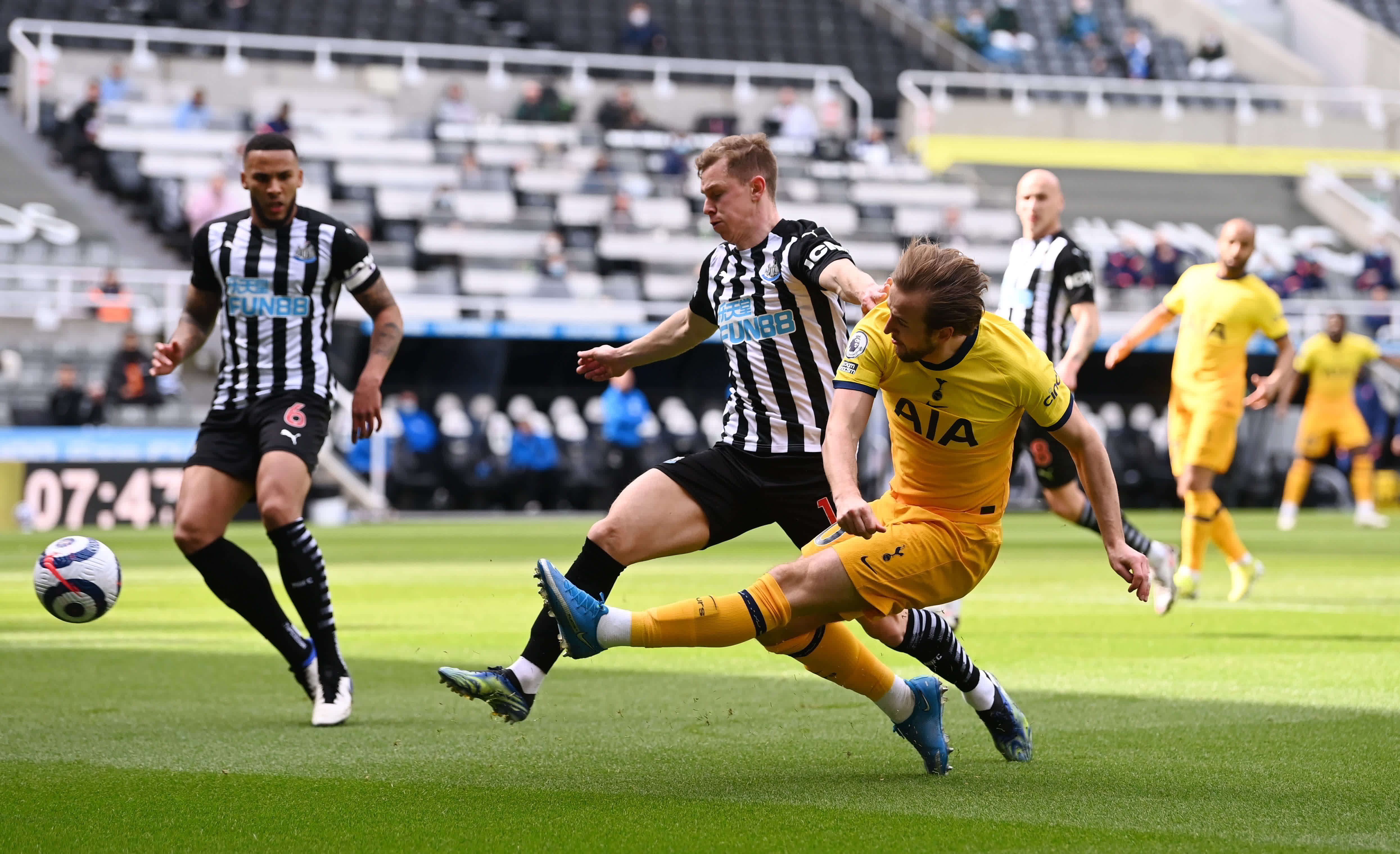 在激烈的竞 在激烈的竞