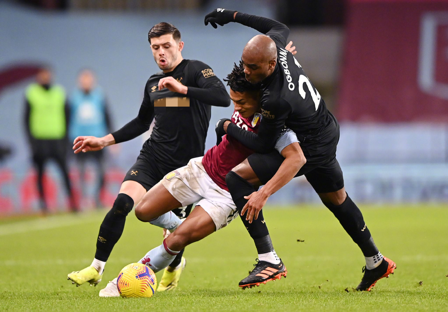 更看看台上 更看看台上